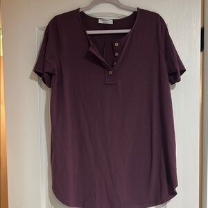 Zenana Outfitters Women's Short Sleeve Top in Plum